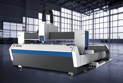 700W ласерска машина за сечење со влакна за продажба Метал челик за сечење 1500x3000mm